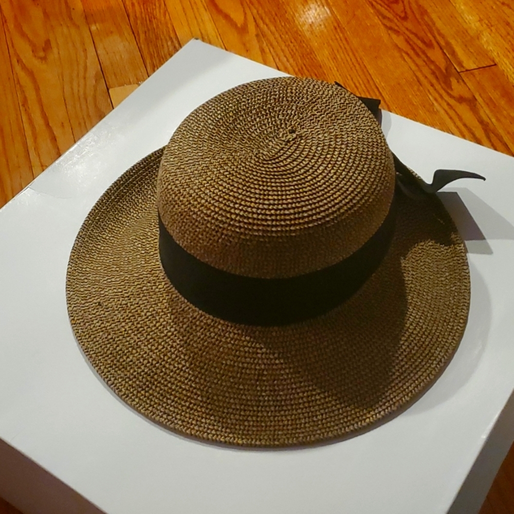 Beige and black Summer Hat